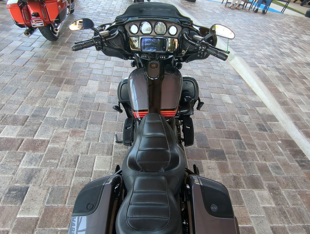 CVO® Street Glide®