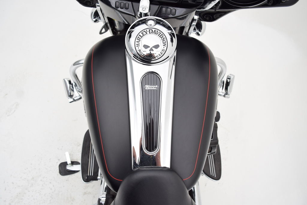 Street Glide® Special