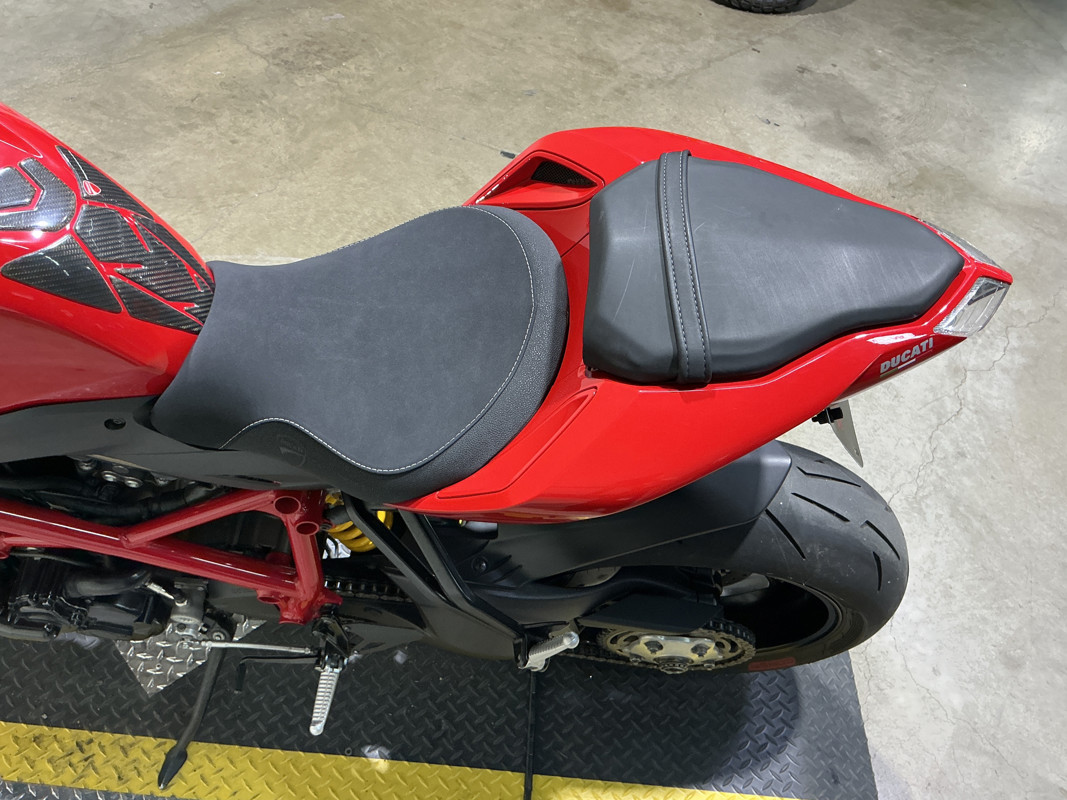 Streetfighter 848