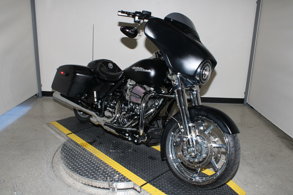 Street Glide® Special
