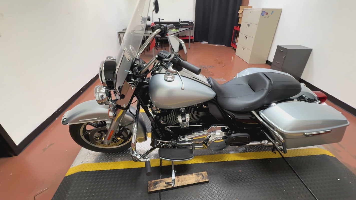 Road King Police