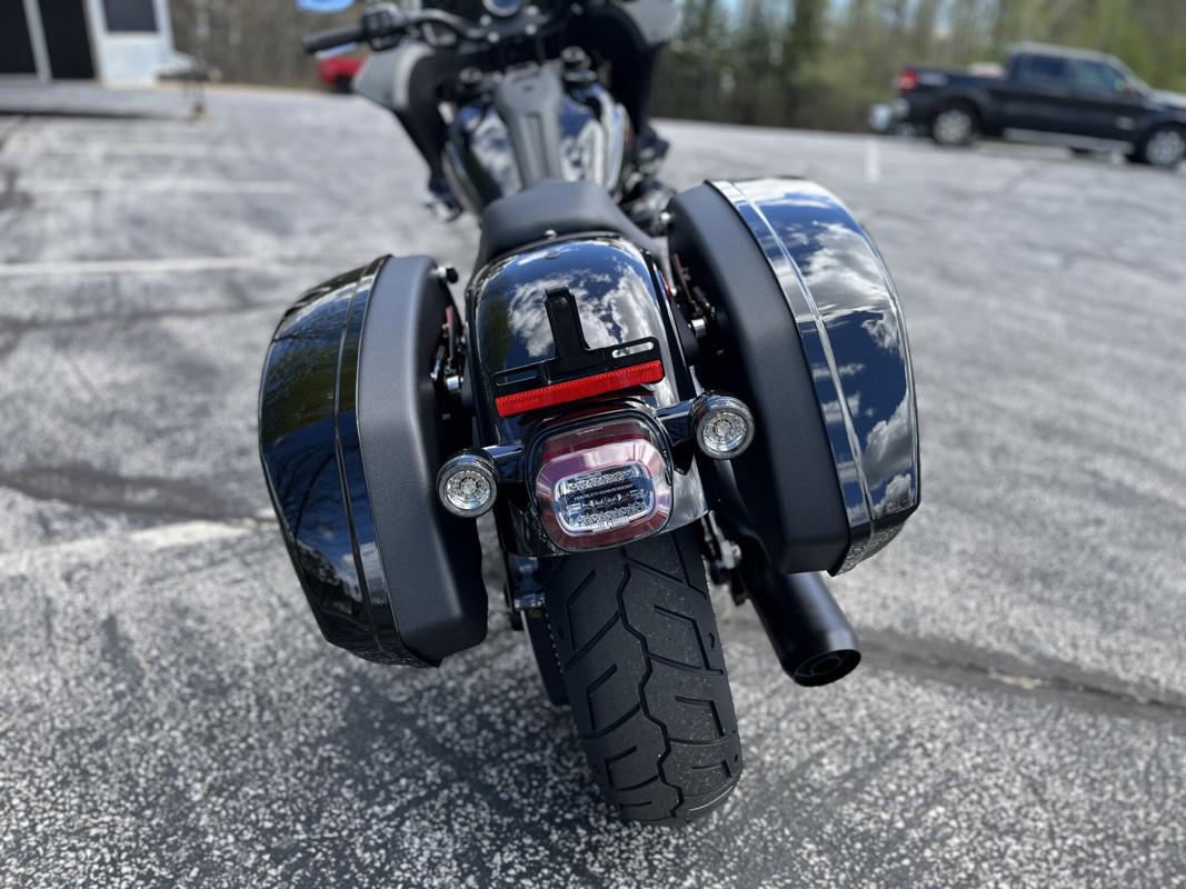 Low Rider® ST