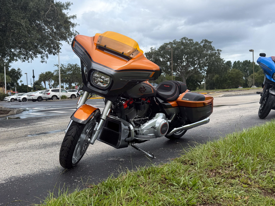 CVO® Street Glide®