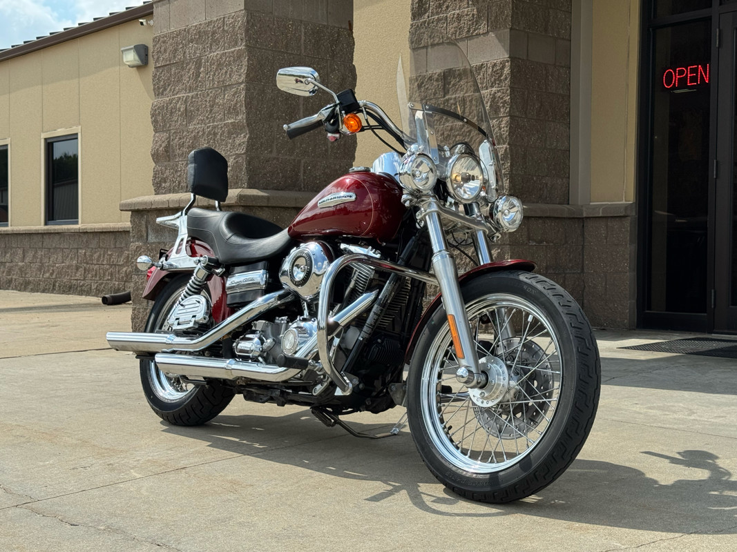 Dyna® Super Glide® Custom