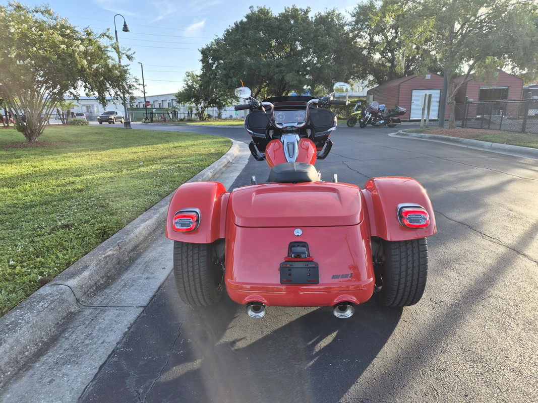 Road Glide® 3