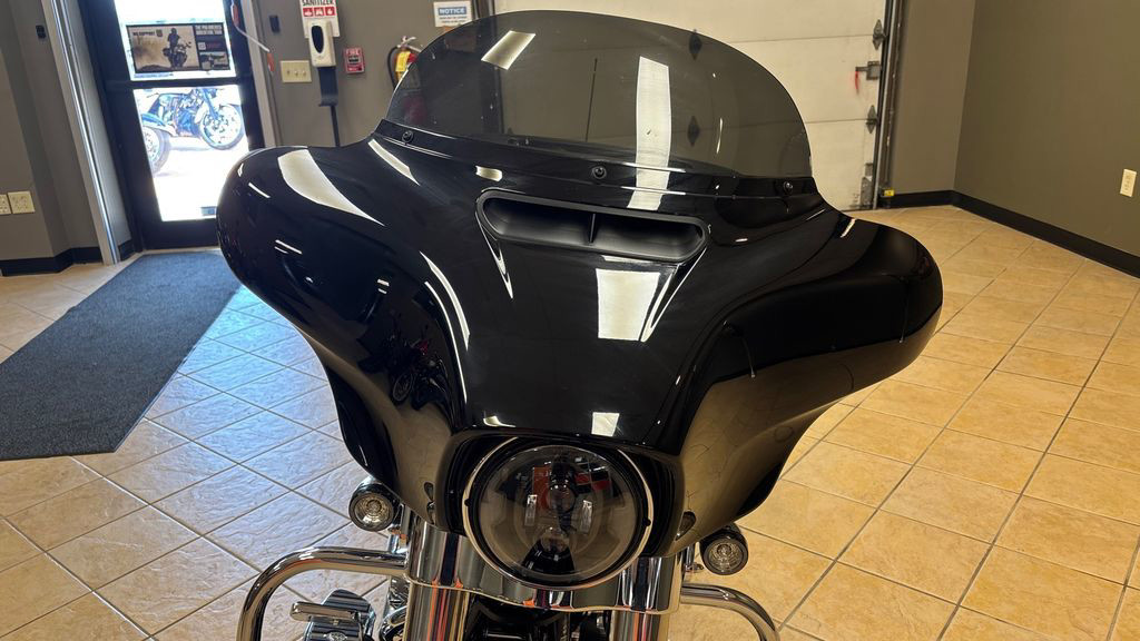 Street Glide®