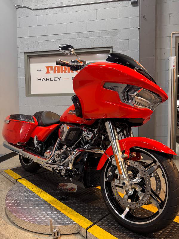 Road Glide®