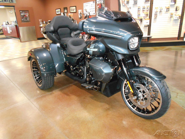 Street Glide® 3 Limited