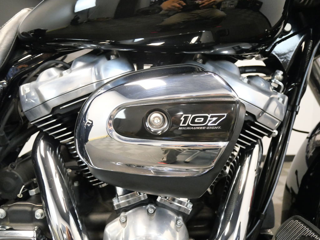 Electra Glide Standard