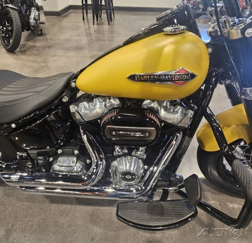 Softail® Slim®