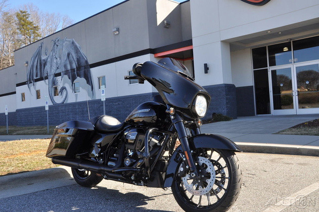 Street Glide® Special
