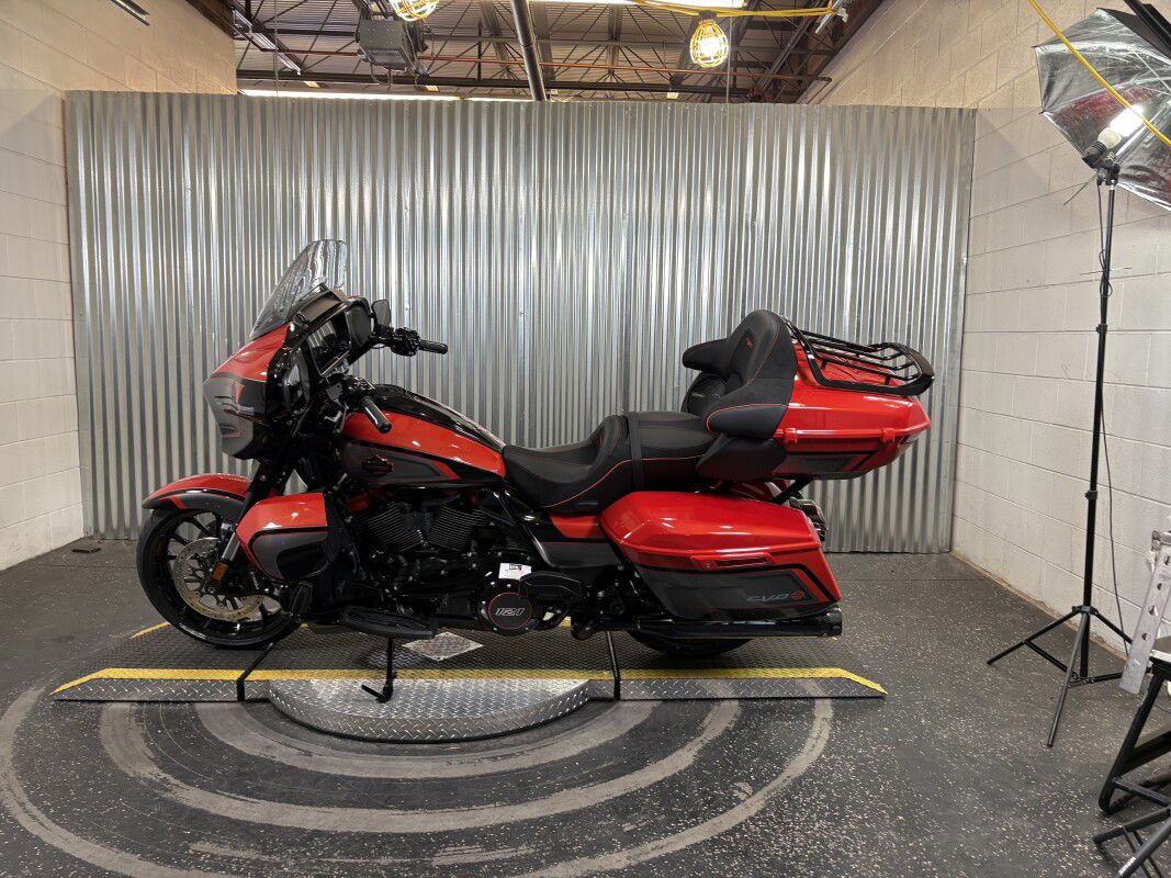 CVO® Street Glide® Limited