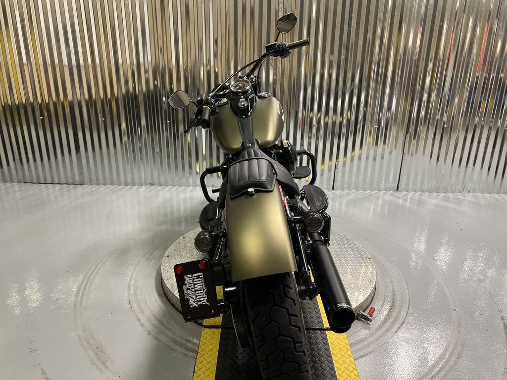 Softail® Slim® S