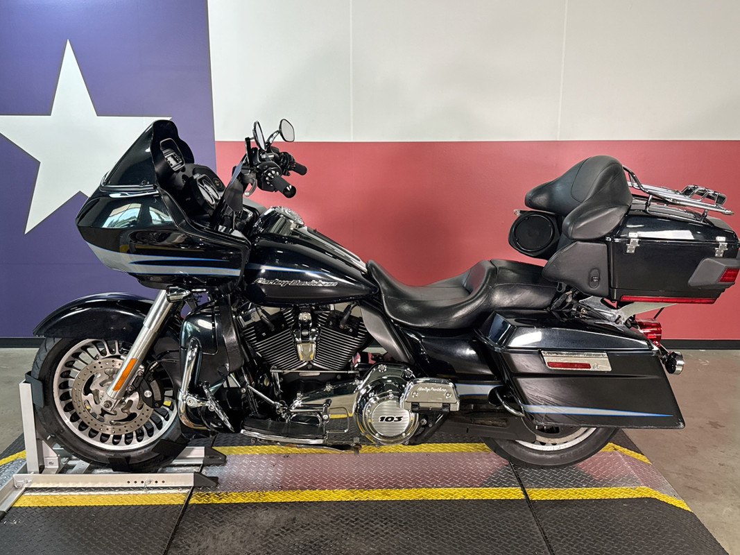 Road Glide® Ultra