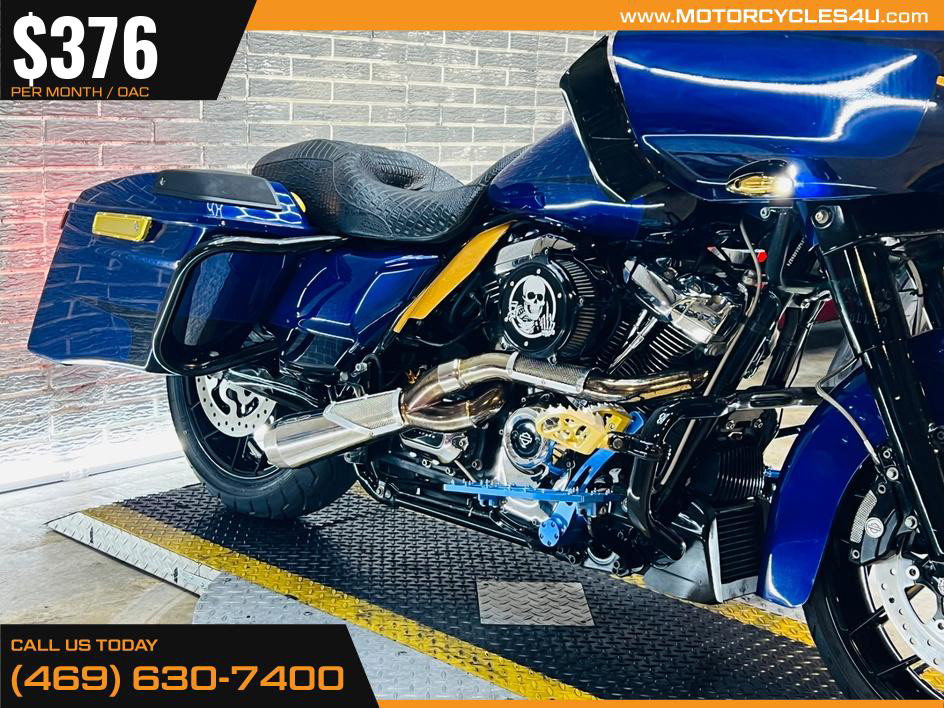 Road Glide®