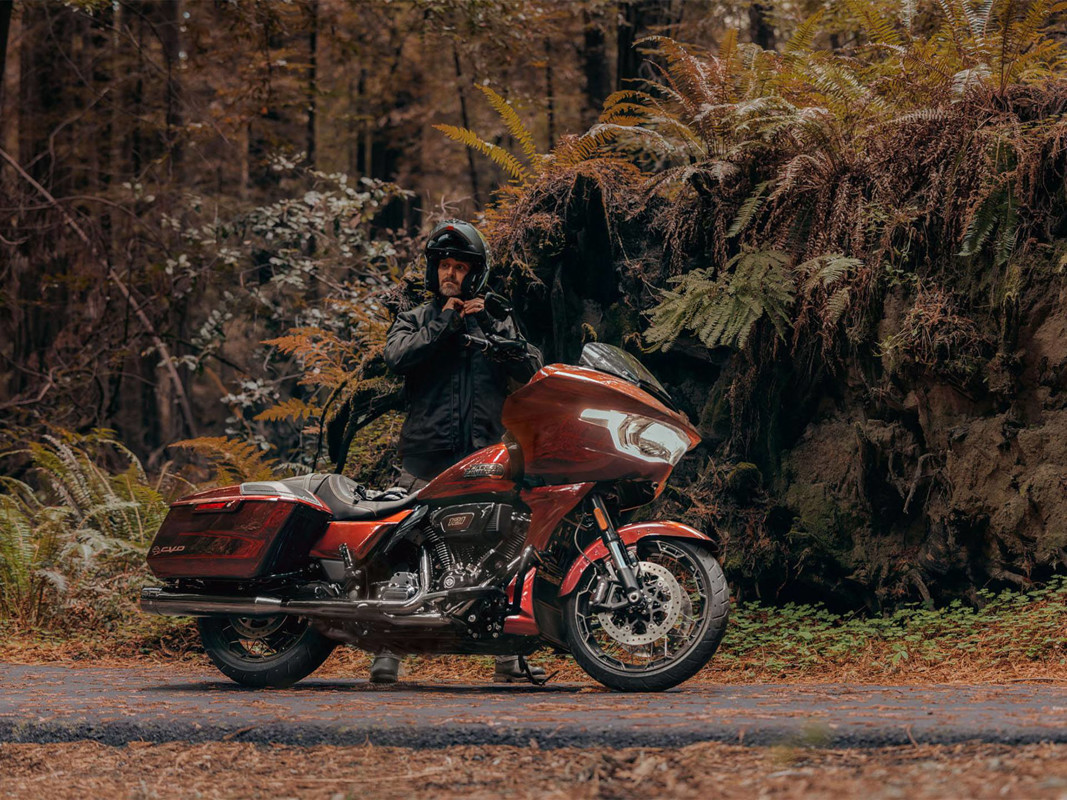 CVO® Road Glide®