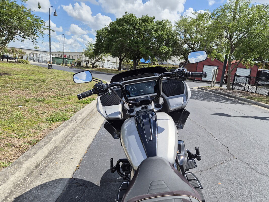 CVO® Road Glide®