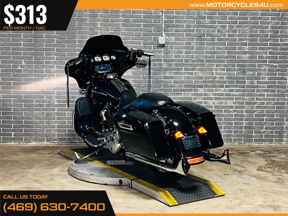 Street Glide® Special