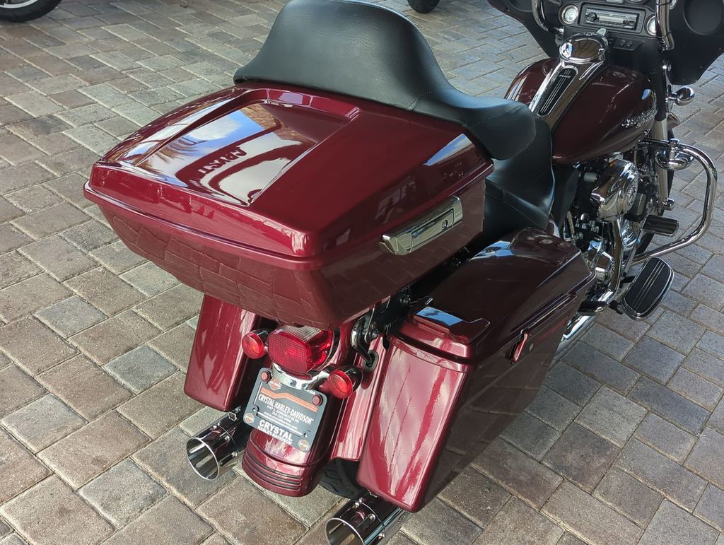 Street Glide®