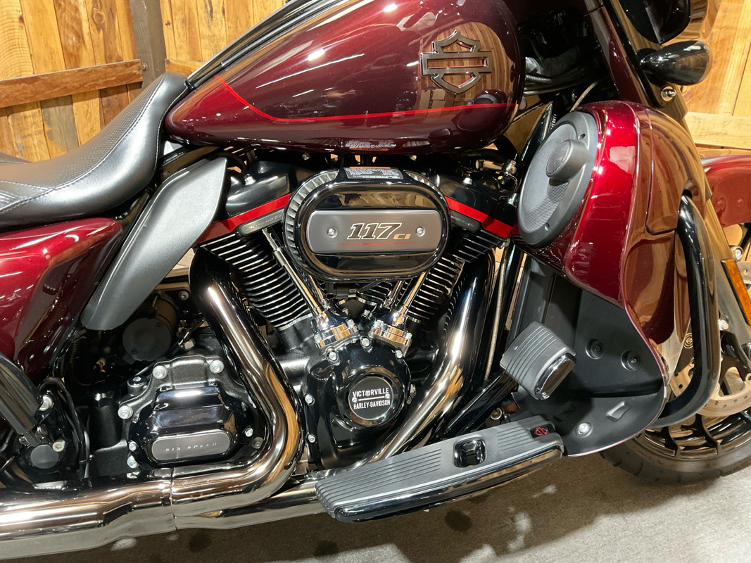 CVO® Street Glide®