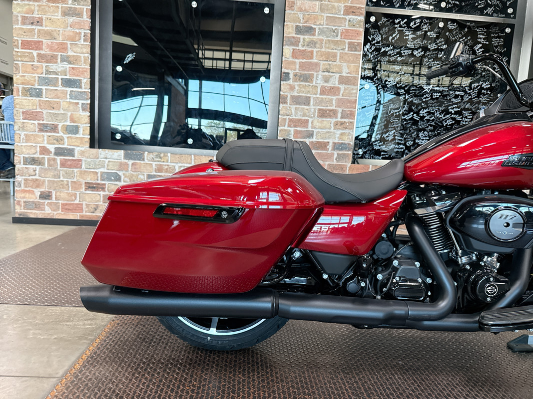 Road Glide®
