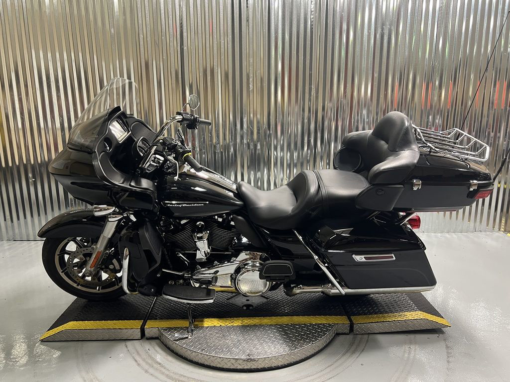 Road Glide® Ultra