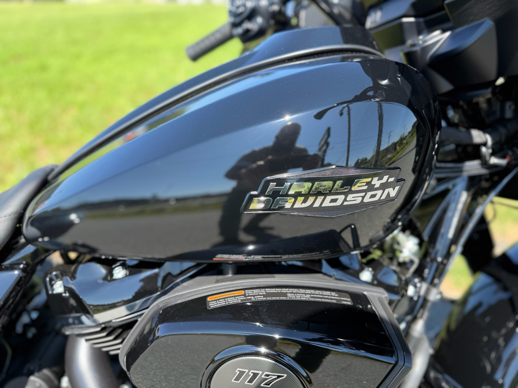 Street Glide®