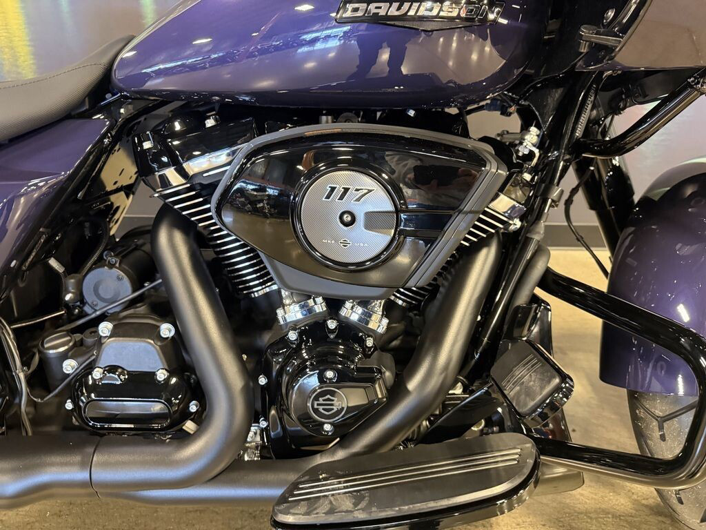 Road Glide®