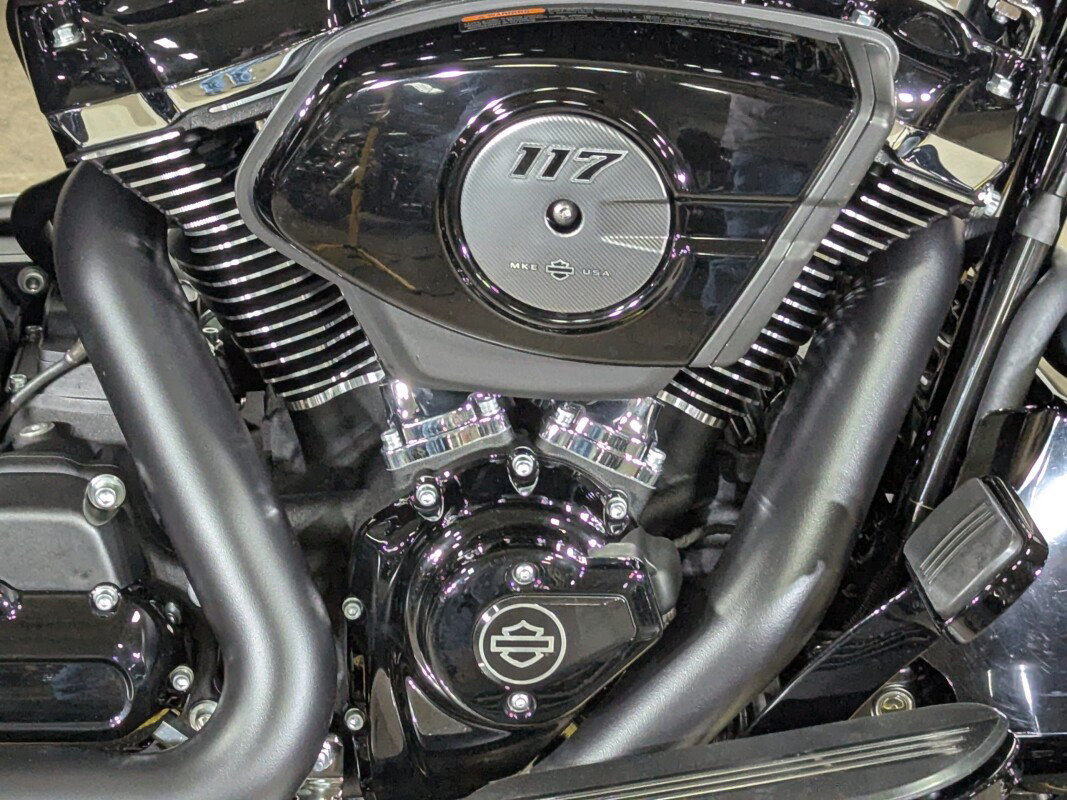 Street Glide®