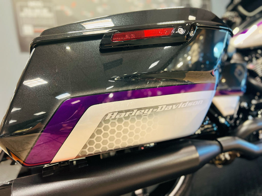 Street Glide®
