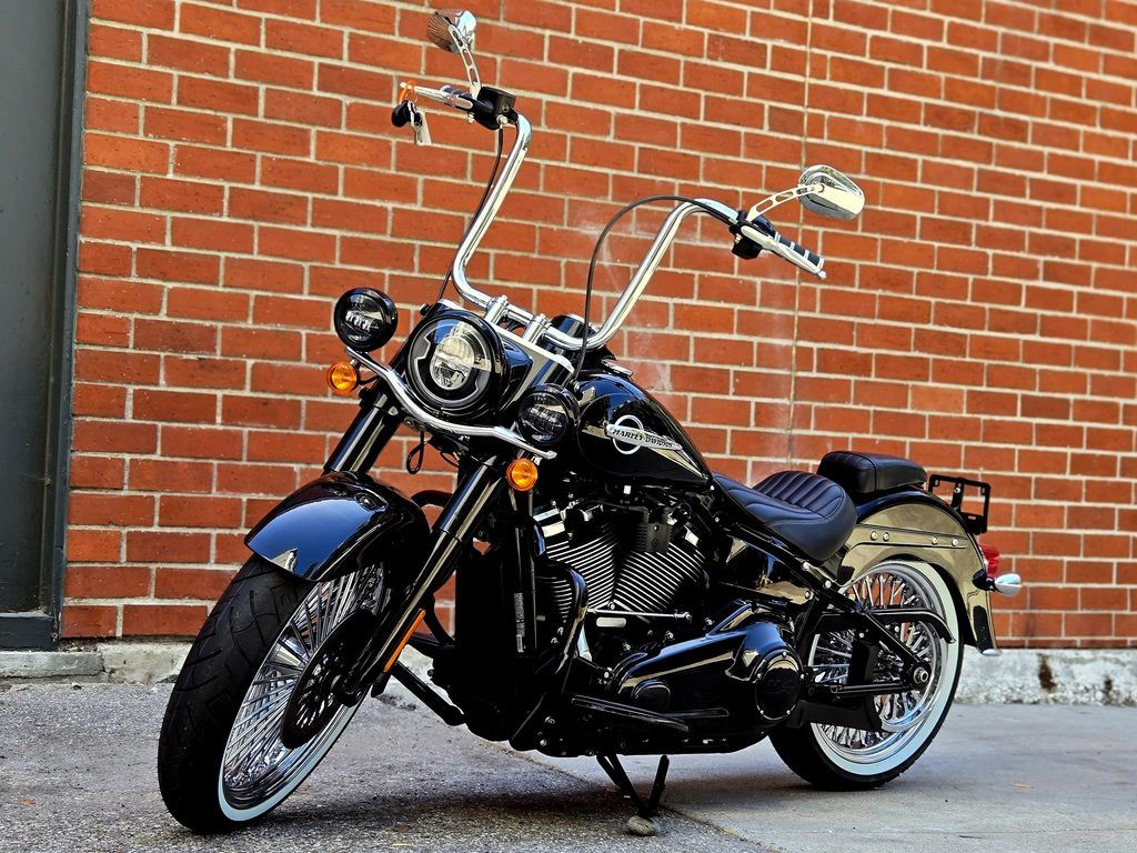 Softail® Heritage Classic 114