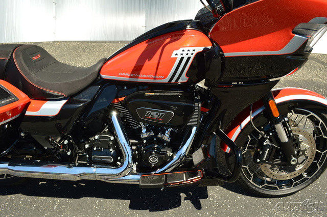 CVO® Road Glide®