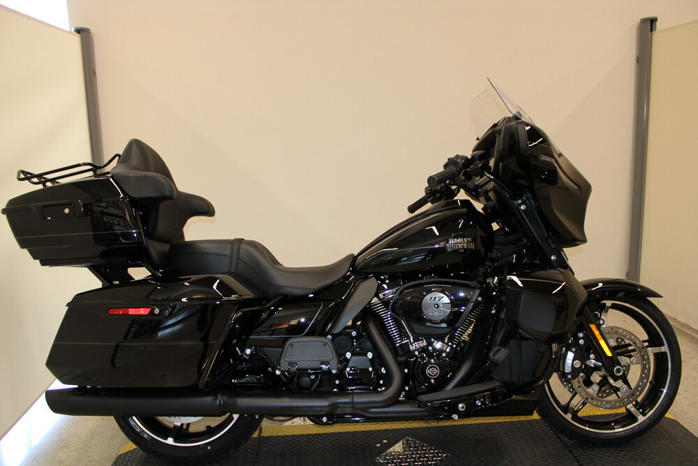 Street Glide® Ultra