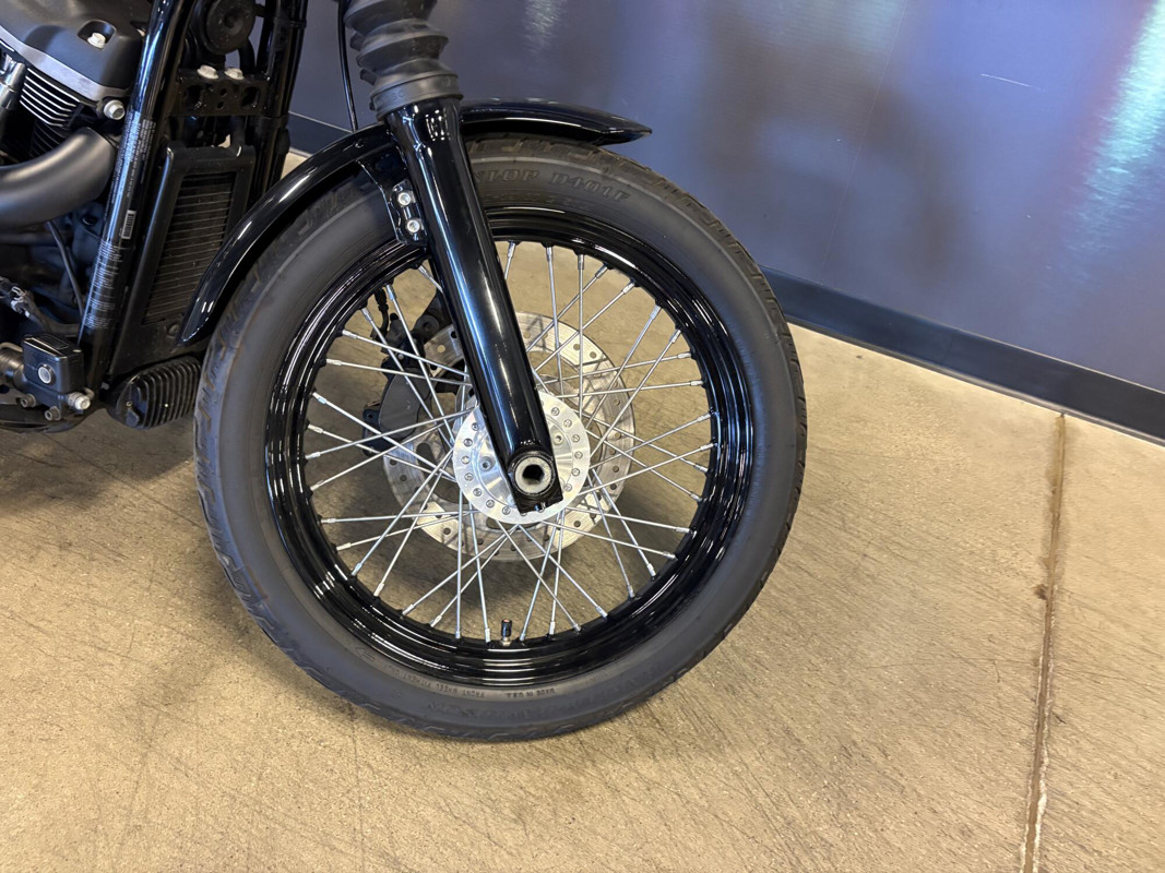 Softail® Street Bob®