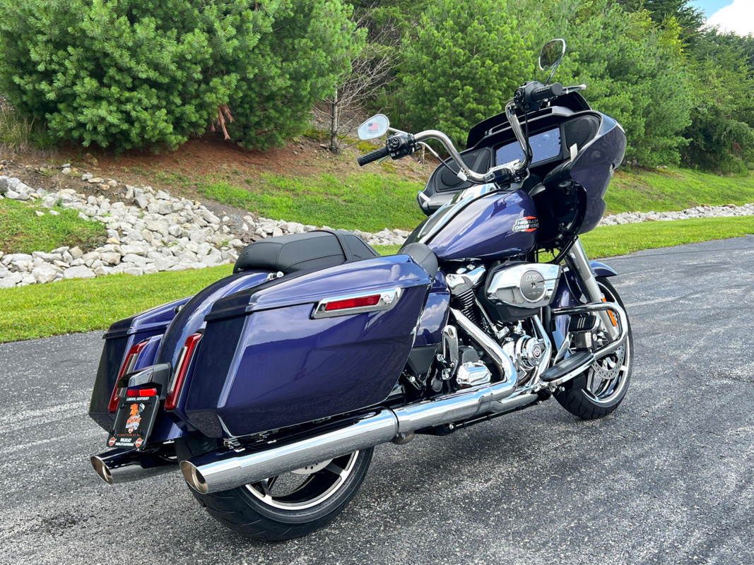 Road Glide®