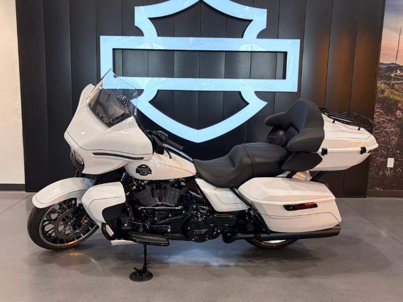 Street Glide® Limited