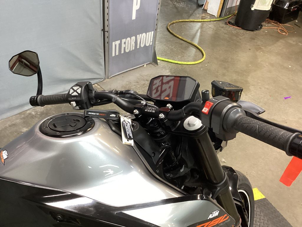 790 Duke
