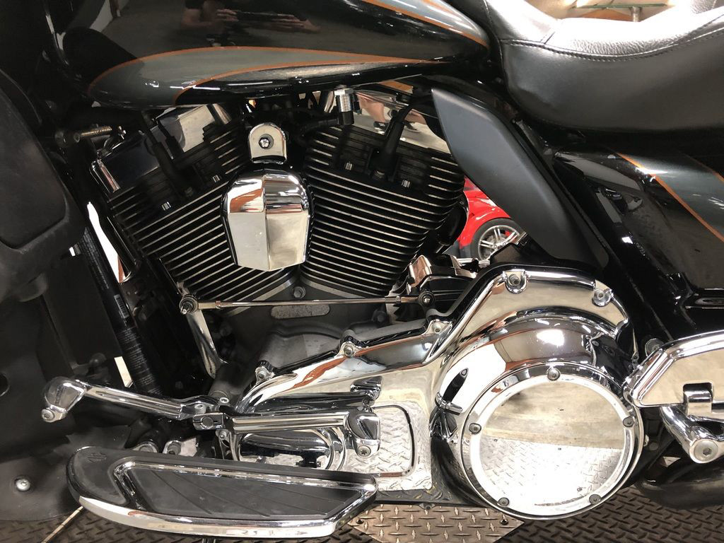 CVO® Road Glide® Ultra
