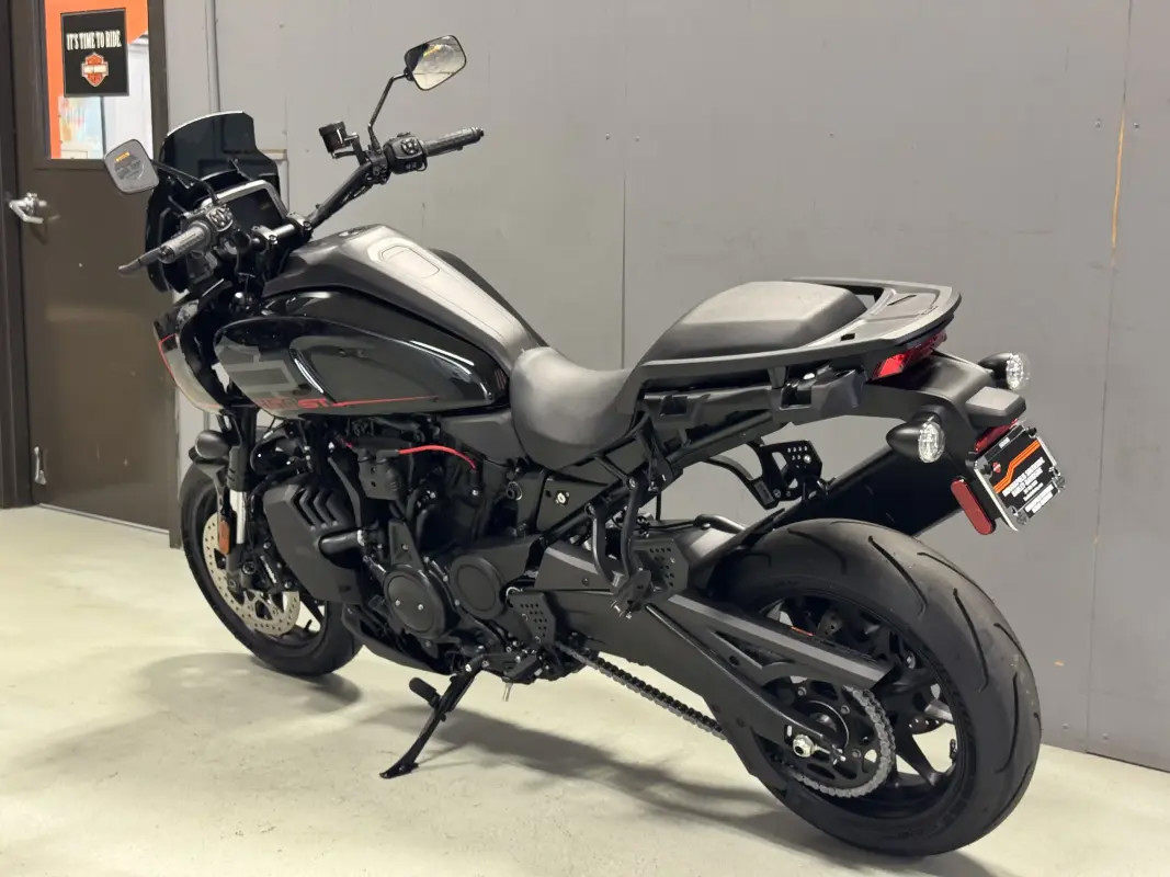 Pan America® 1250 ST