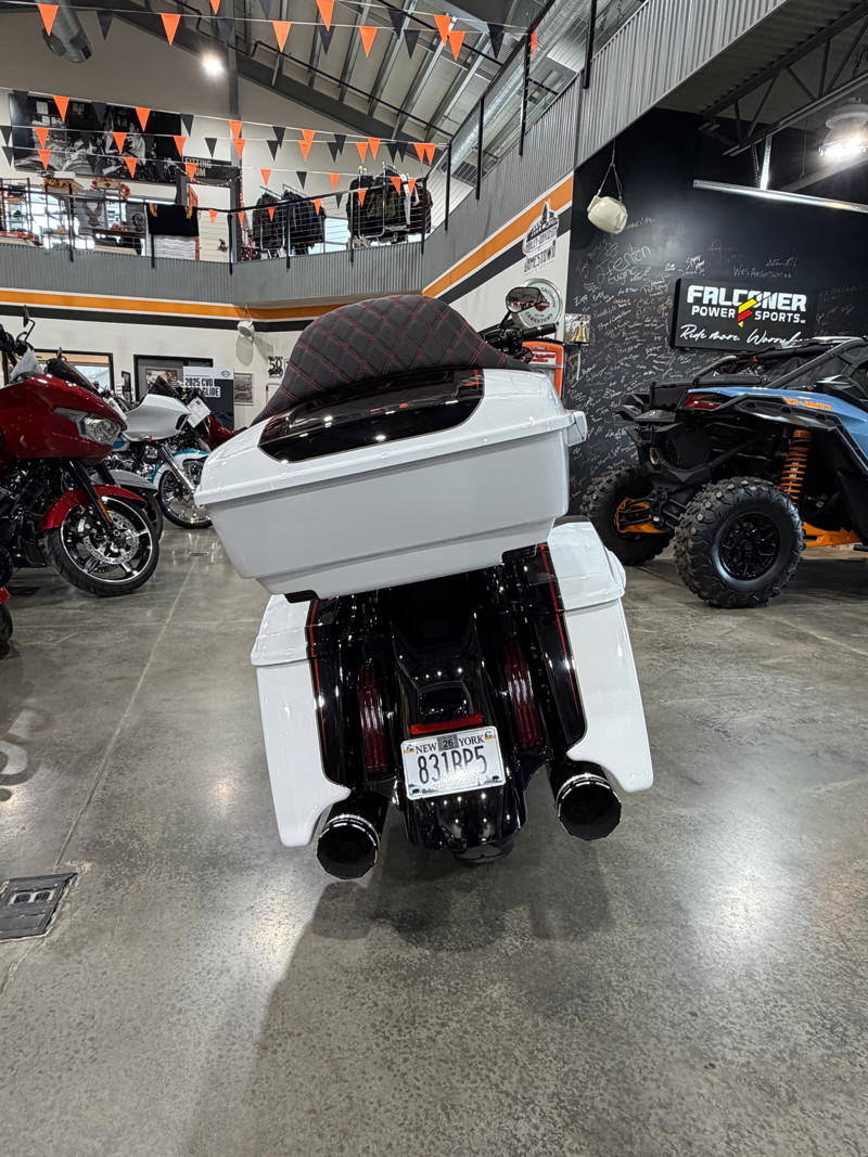 CVO® Street Glide®