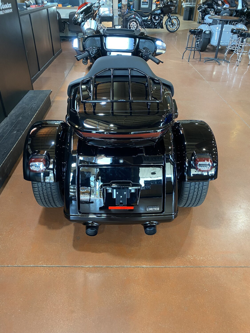 Street Glide® 3 Limited