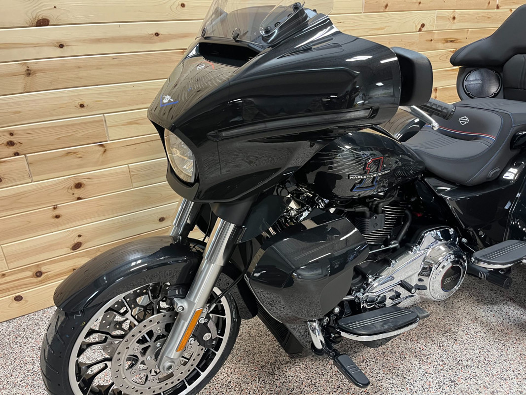 Street Glide® 3 Limited