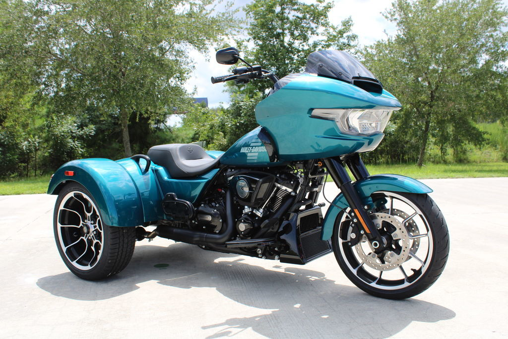 Road Glide® 3