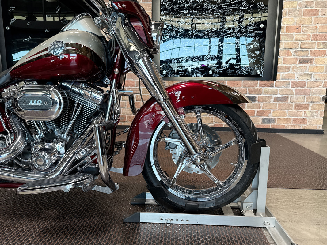CVO® Softail® Convertible