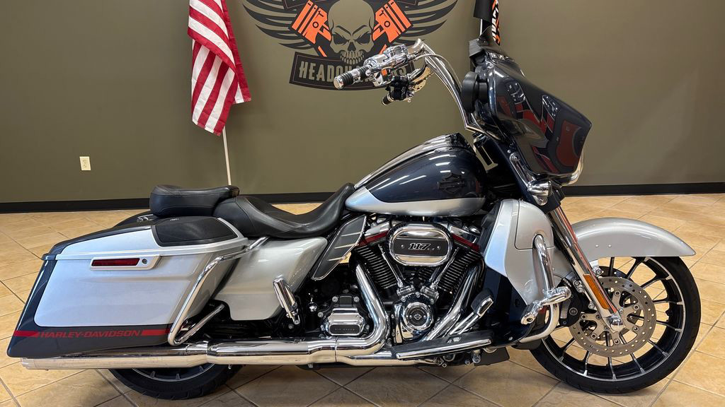 CVO® Street Glide®