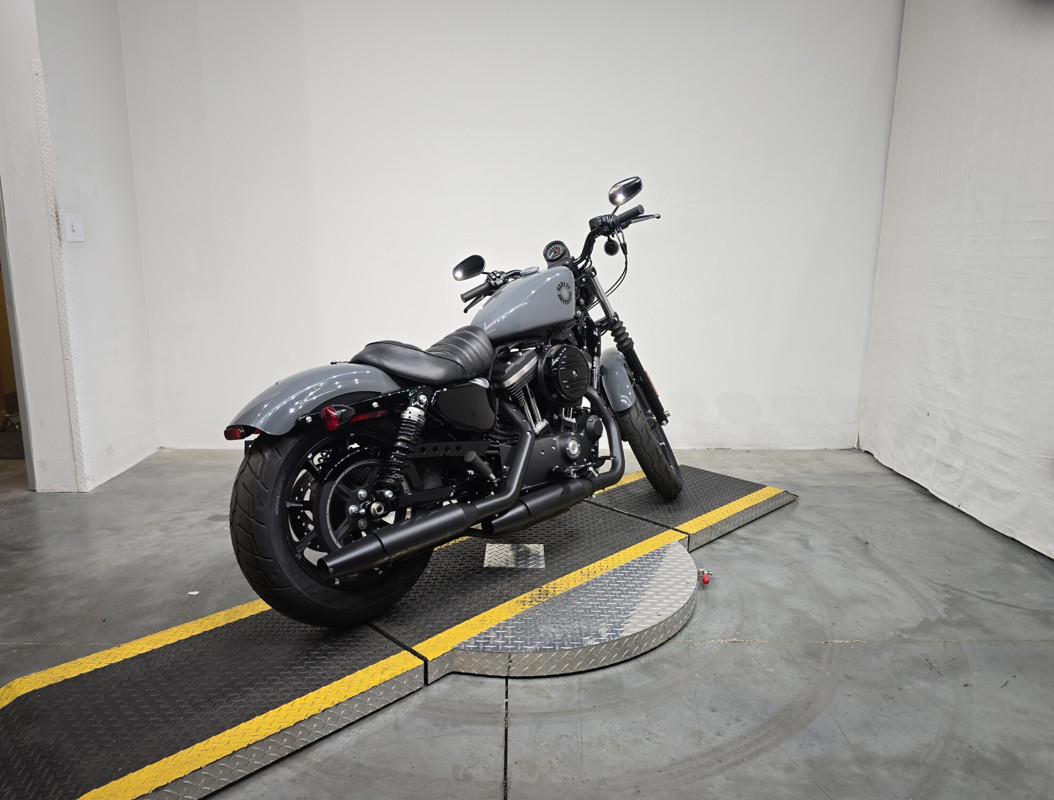 Iron 883®