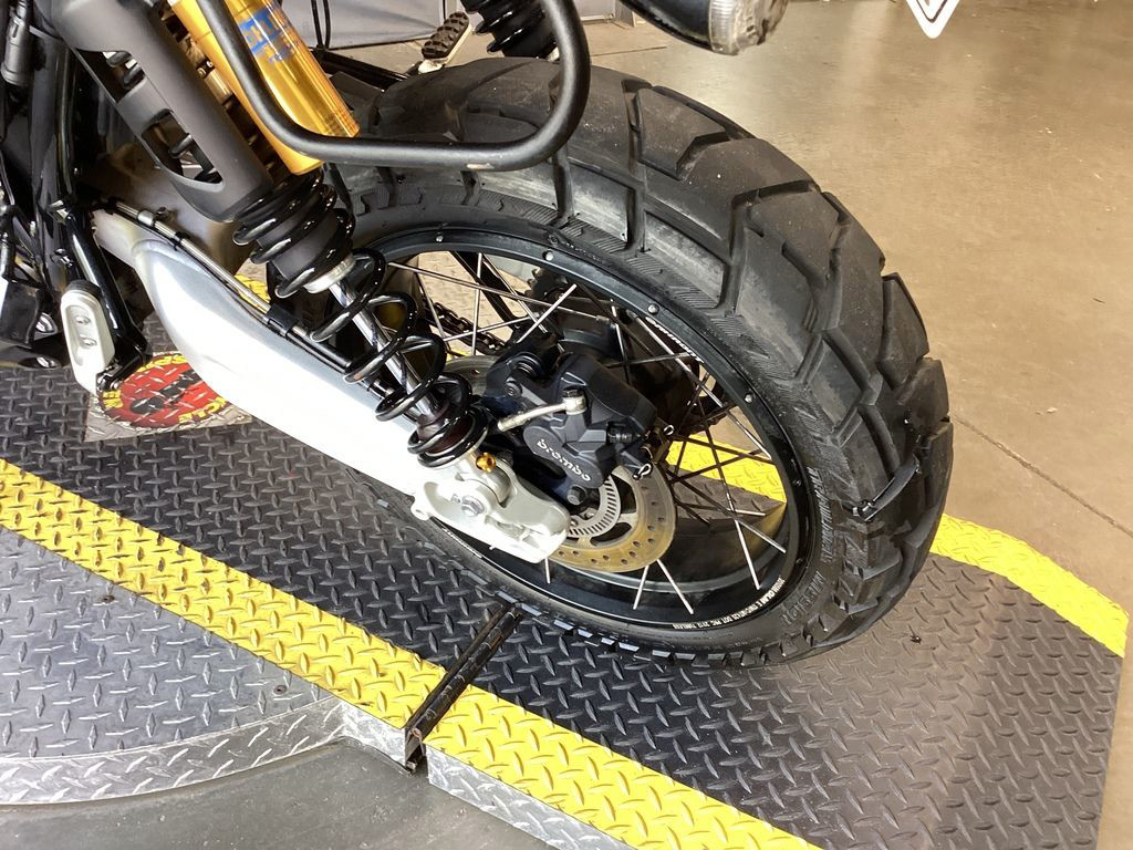 Scrambler 1200 XC