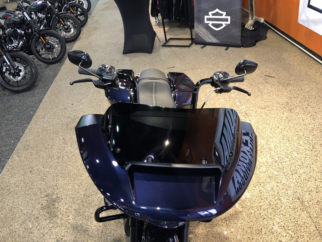 Road Glide®