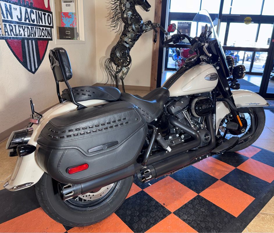 Heritage Classic 114