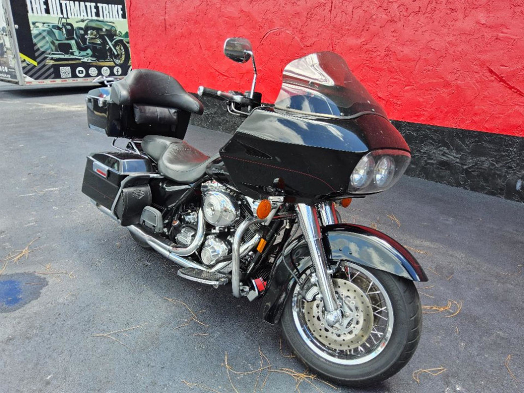 Road Glide®